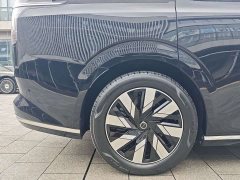 Volvo EM90 2025 Ultra Six-Seater - ფოტო 6