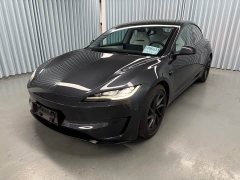 Tesla Model 3 High Performance All-Wheel Drive - ფოტო 1