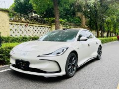 IM Motors Zhiji L6 Max Standard Edition - ფოტო 1