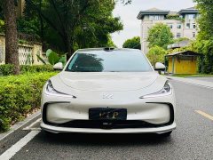 IM Motors Zhiji L6 Max Standard Edition - ფოტო 2