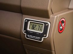 Toyota Land Cruiser (Imported) LC76 2.8T Diesel - ფოტო 13