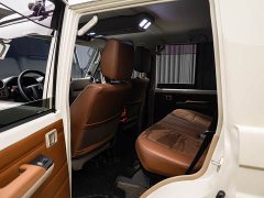 Toyota Land Cruiser (Imported) LC76 2.8T Diesel - ფოტო 19