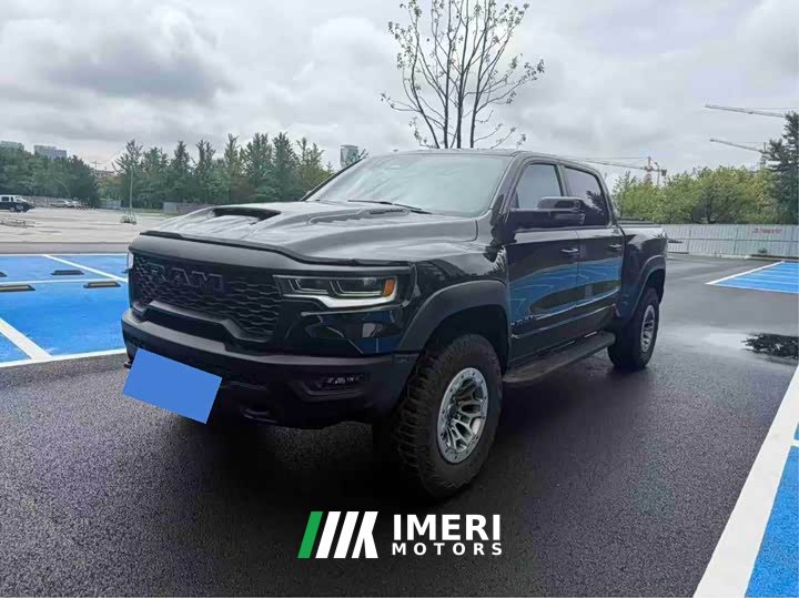 Ram Trucks 3.0T Automatic - ავტომობილი ჩინეთიდან