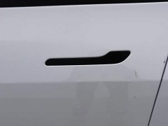 Tesla Model Y Facelift Long Range All-Wheel Drive - ფოტო 18