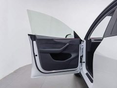 Tesla Model Y Facelift Long Range All-Wheel Drive - ფოტო 8