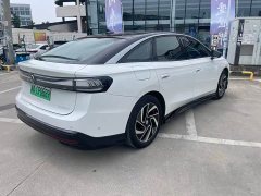 Volkswagen ID.7 VIZZION 2024 Launch Edition - ფოტო 3
