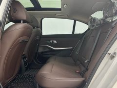 BMW 3 Series 320Li M Sport Package - ფოტო 8