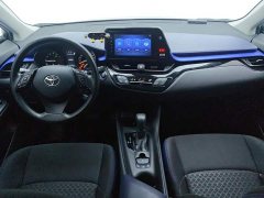Toyota C-HR 2.0L Comfort - ფოტო 12