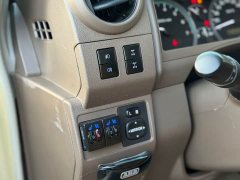 Toyota Land Cruiser (Imported) LC76 4.0L Manual - ფოტო 12