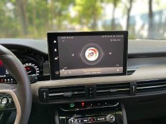 Lincoln Explorer 2.0T Two-Wheel Drive Premium - ფოტო 14