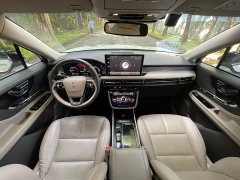 Lincoln Explorer 2.0T Two-Wheel Drive Premium - ფოტო 17