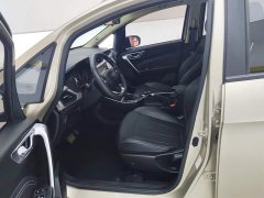 Geely Emgrand X3 2020 1.5L CVT Elite - ფოტო 9