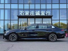 BMW 5 Series 530Li Luxury M Sport Package - ფოტო 3