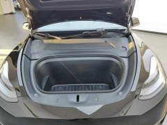 Tesla Model Y Long Range All-Wheel Drive - ფოტო 10