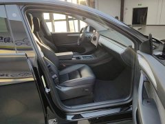 Tesla Model Y Long Range All-Wheel Drive - ფოტო 8