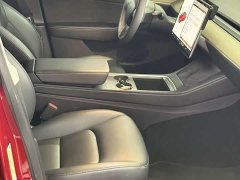 Tesla Model Y Long Range All-Wheel Drive - ფოტო 8