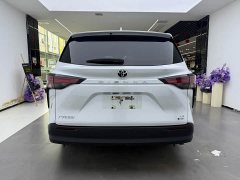 Toyota Sienna 2.5L Hybrid Comfort Edition - ფოტო 4