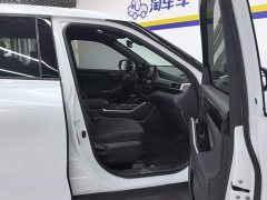 Toyota Crown Venza 2021 2.5L HEV AWD Elite - ფოტო 8