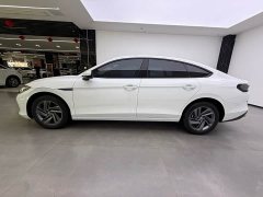 Volkswagen Lingdu 2024 Lingdu L 280TSI DSG Dazzling Red Edition - ფოტო 10