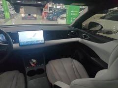 BYD Dolphin 06 EV 470KM Prestige Edition - ფოტო 9
