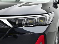 Dongfeng Fengshen AX7 PRO 1.6T Automatic Glory Edition - ფოტო 7
