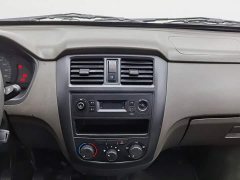 Wuling Hongguang S 1.2L Basic Enclosed Window 5-Seater LSI - ფოტო 12