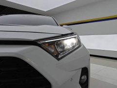 Toyota RAV4 2022 2.0L CVT FWD Fashion Plus - ფოტო 5