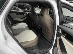 BYD Qin PLUS 2023 Champion Edition DM-i 55KM Leading - ფოტო 9