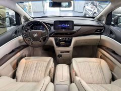 Buick GL8 Land Business Class 652T Luxury - ფოტო 7