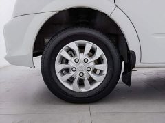 New Journey Xintu V80 2.0T PLUS Manual City Edition Short Wheelbase Ultra-low Roof 5/6 Seater - photo 17