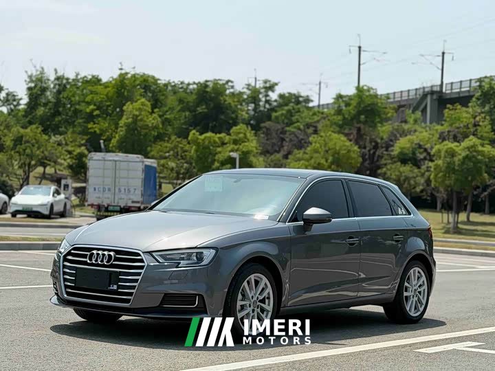Audi A3 Facelift Sportback 35 TFSI Entry-Level China VI