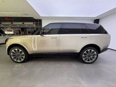 Land Rover Range Rover 3.0 L6 400PS AB Long Wheelbase - ფოტო 10