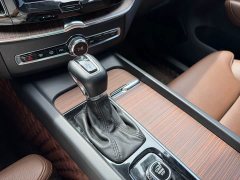 Volvo XC60 T5 AWD Smart Remote Luxury Edition - ფოტო 12