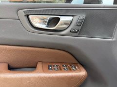 Volvo XC60 T5 AWD Smart Remote Luxury Edition - ფოტო 9