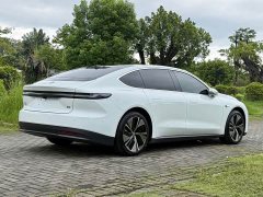 NIO ET7 2024 75kWh Executive - ფოტო 18