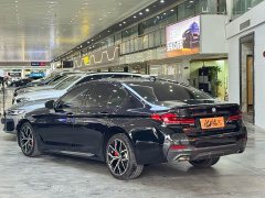 BMW 5 Series (Imported) 540i Elegance M Sport Package - ფოტო 15