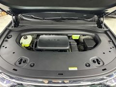 AITO M8 Extended Range Ultra 53.4kWh 6-Seater with 192-Channel LiDAR - ფოტო 13
