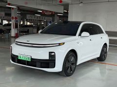 Li Auto L7 2024 MAX - ფოტო 3