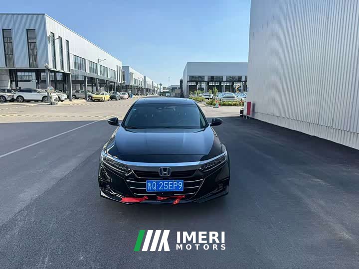 Honda Accord Sharp Hybrid 2.0L Phantom Night Sharp Premium Edition