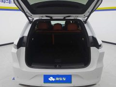 Li Auto L6 Pro - ფოტო 4