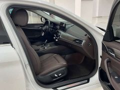 BMW 5 Series 530Li Premier Luxury Package - ფოტო 10