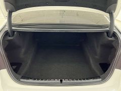 BMW 5 Series 530Li Premier Luxury Package - ფოტო 17