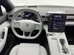 NIO ES6 75kWh - ფოტო 12