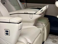 Toyota Alphard Hybrid 2.5L Premium Edition - ფოტო 20