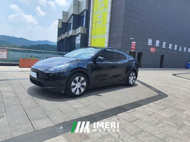 Tesla Model Y 2022 Rear-Wheel Drive - ავტომობილი ჩინეთიდან