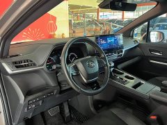 Toyota Sienna 2021 2.5L Hybrid Premium Edition - ფოტო 7