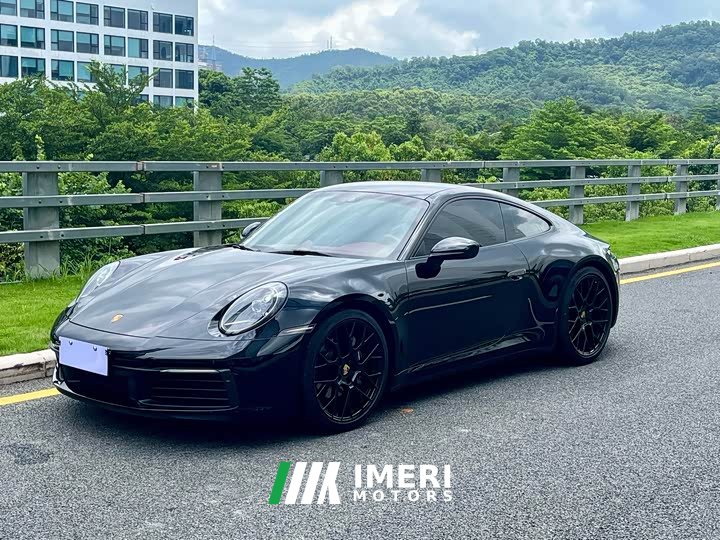 Porsche 911 Carrera 3.0T