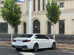 BMW 5 Series 2022 Facelift 530Li Premier M Sport Package - ფოტო 16