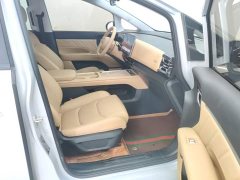 Wuling Starlight 730 New Energy PHEV 125km Luxury - ფოტო 8