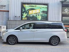 Buick GL8 New Energy Lusang Respect Edition - ფოტო 4